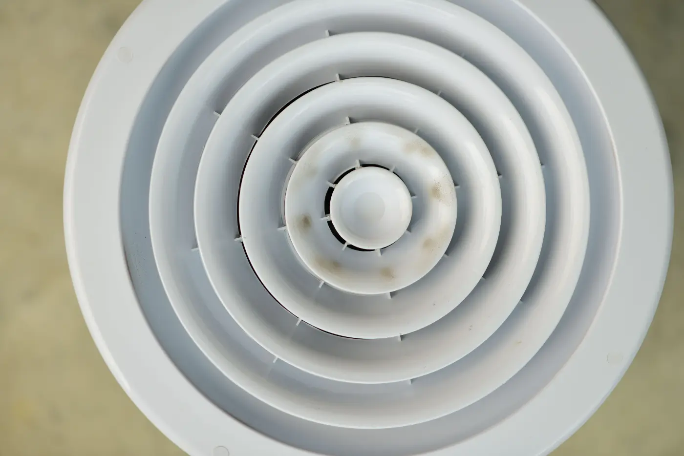 Clean modern air duct vent in Summerlin home